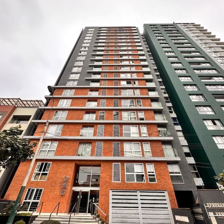 Departamento Salaverry - Two-Bedroom Apartment with Garden View - 14