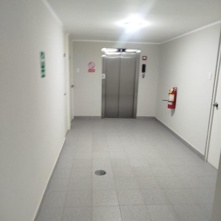 ESTANCIA EN APARTAMENTO EN Chiclayo - Three-Bedroom Apartment - 4