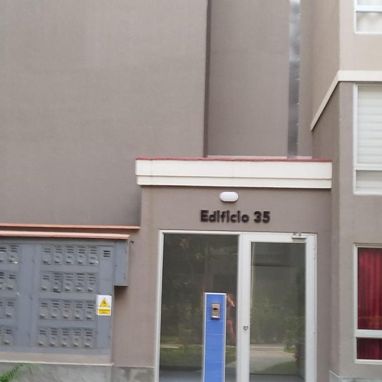 ESTANCIA EN APARTAMENTO EN Chiclayo - Three-Bedroom Apartment - 6