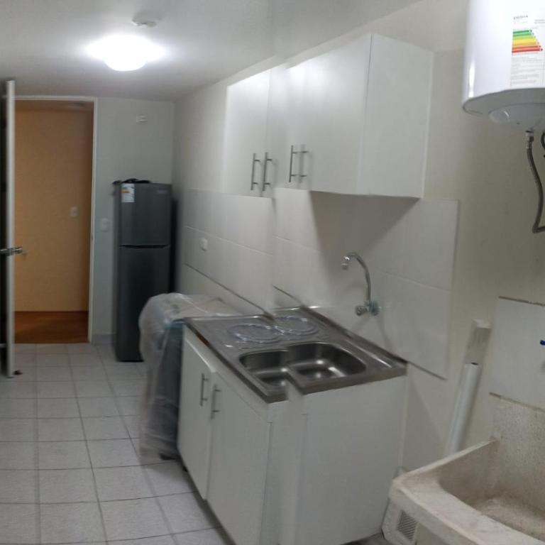 ESTANCIA EN APARTAMENTO EN Chiclayo - Three-Bedroom Apartment - 7