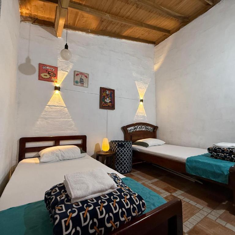 Casa y cabaña campestres, 14 personas, vocación familiar y descanso - Five-Bedroom House - 62