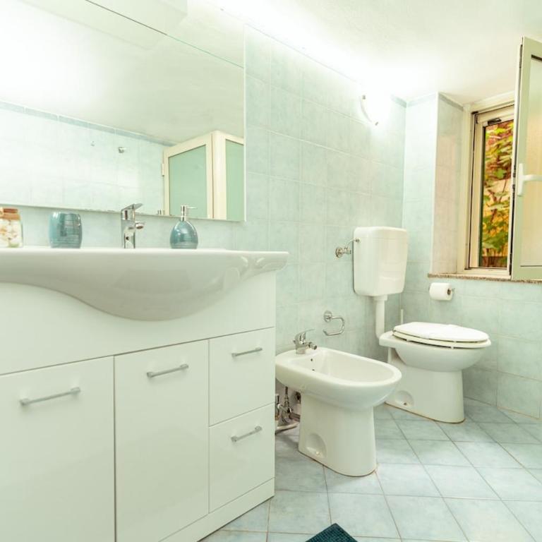 Monserrato House - Two-Bedroom Apartment - 25