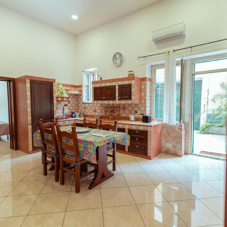 Monserrato House - Two-Bedroom Apartment - 15