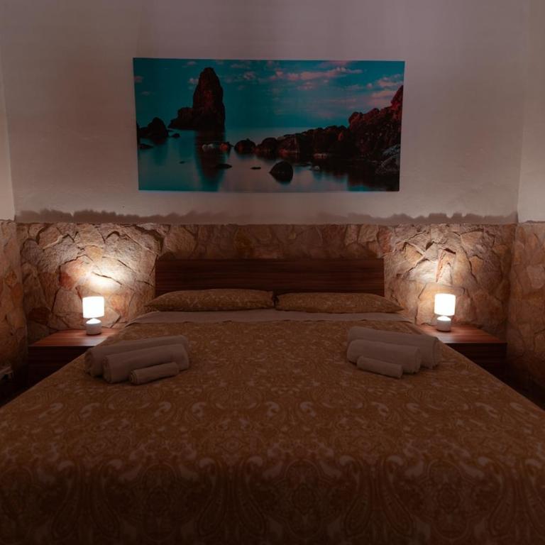 Monserrato House - Two-Bedroom Apartment - 59