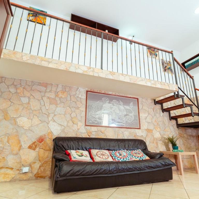 Monserrato House - Two-Bedroom Apartment - 72