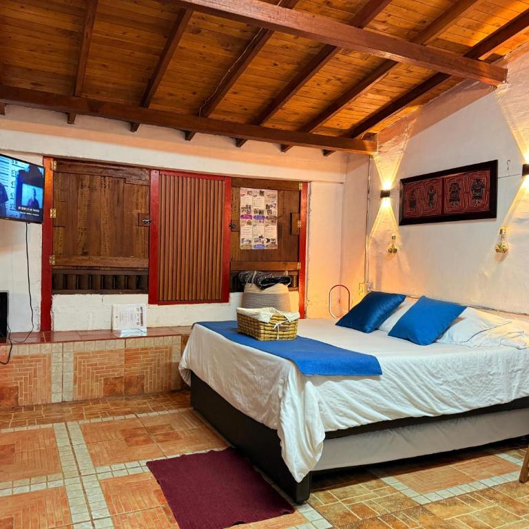 Cabaña & glamping para grupos de 4 a 6 personas, cerca al parque y con avistamiento de aves - Two-Bedroom House - 37