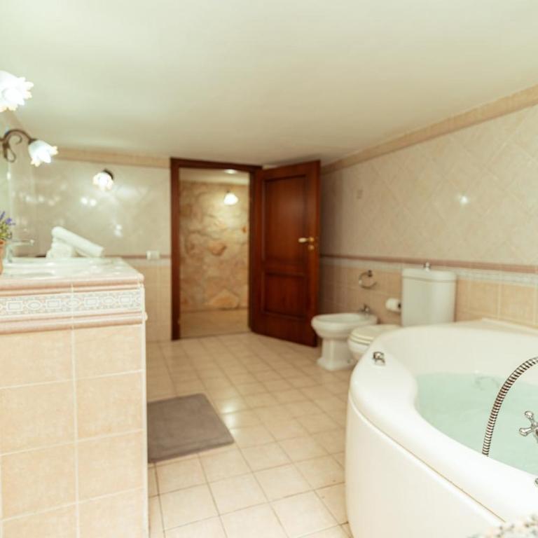 Monserrato House - Two-Bedroom Apartment - 83