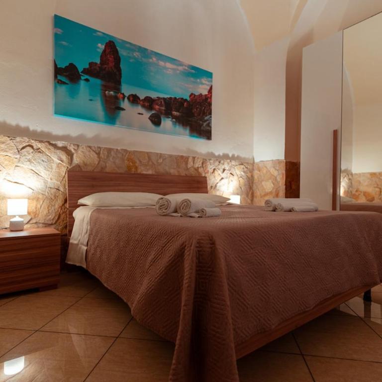 Monserrato House - Two-Bedroom Apartment - 84