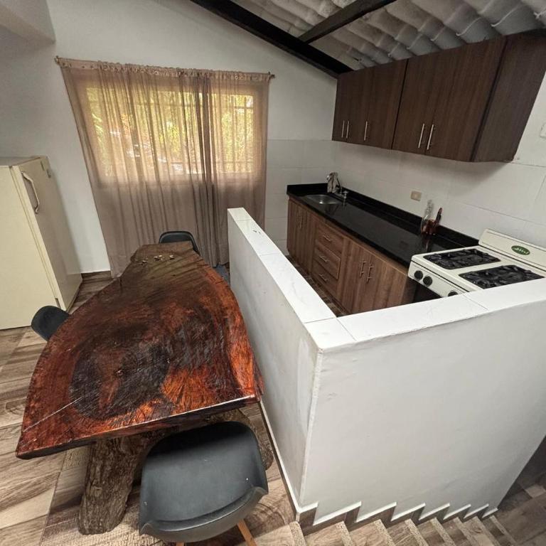 Casa Hotel San Gil - Three-Bedroom House - 4