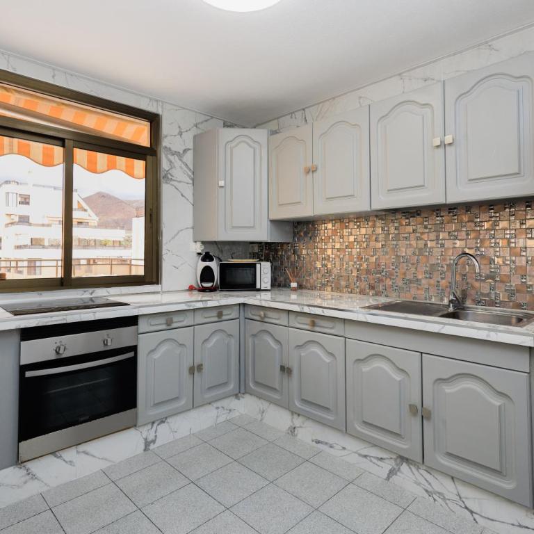 Los Cristianos Penthouse Alma Homes - Apartamento de 2 dormitorios - 9