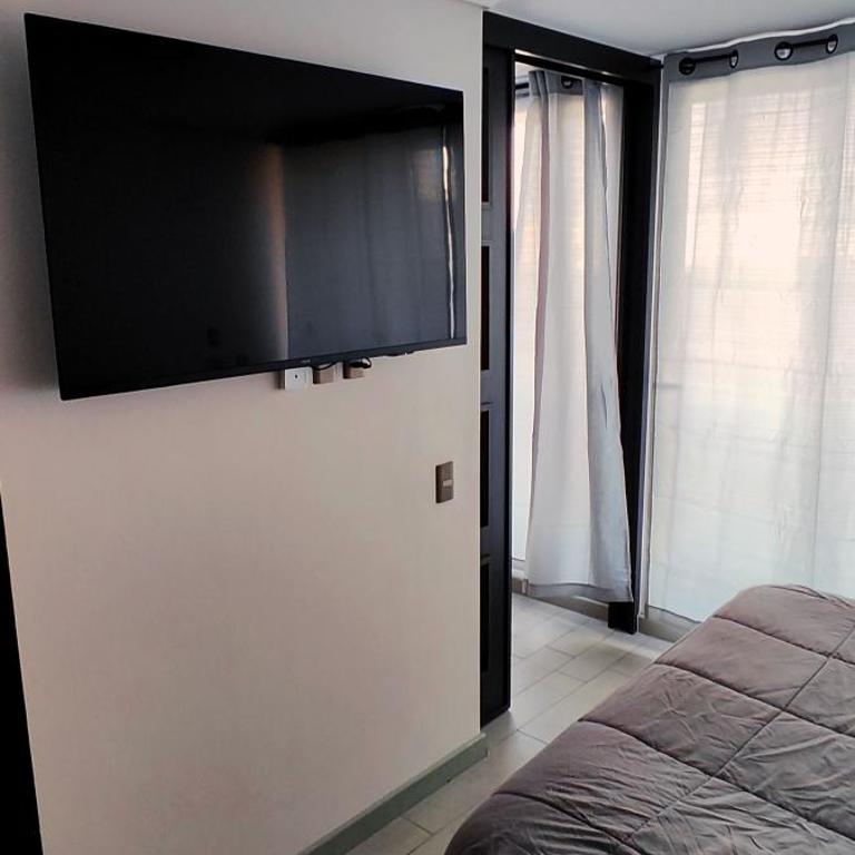 Disfruta de una estadía inolvidable en el corazón de Santiago, Hasta 3 personas - One-Bedroom Apartment - 5