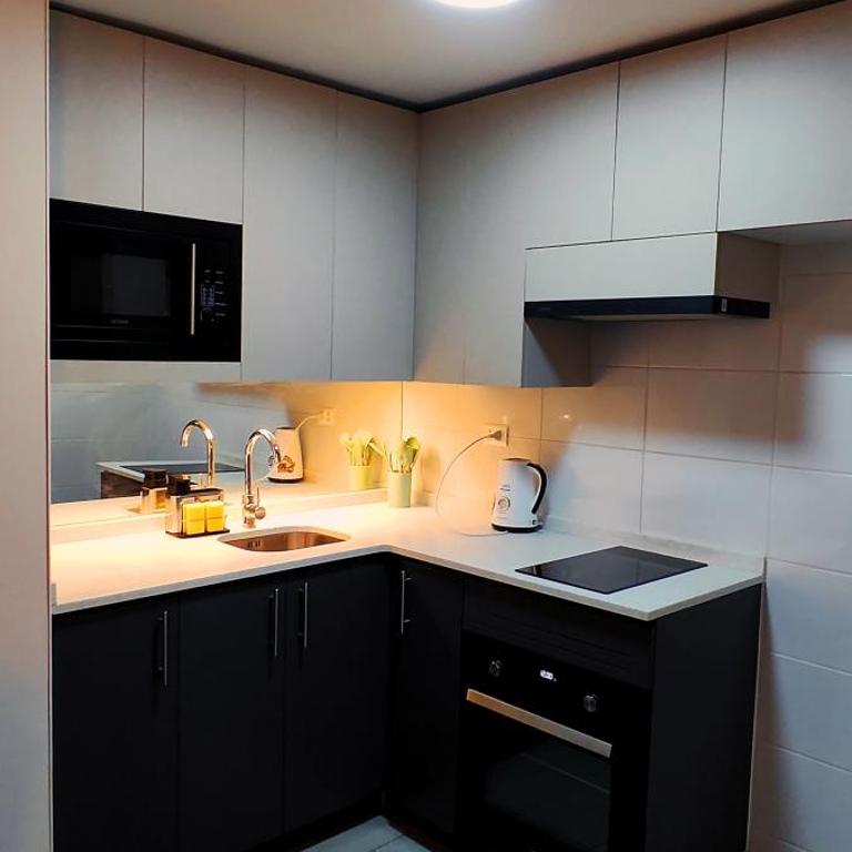 Disfruta de una estadía inolvidable en el corazón de Santiago, Hasta 3 personas - One-Bedroom Apartment - 3