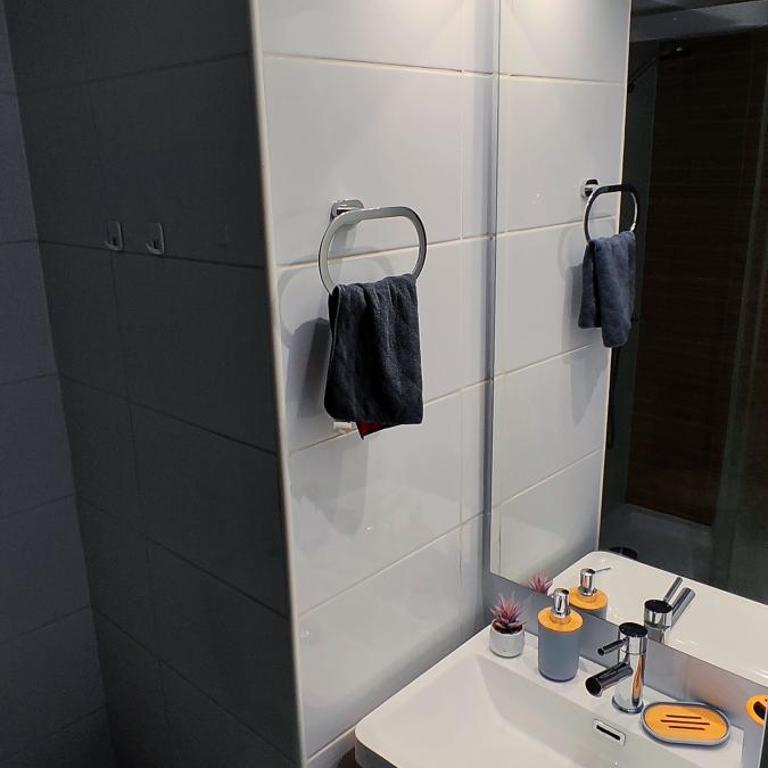 Disfruta de una estadía inolvidable en el corazón de Santiago, Hasta 3 personas - One-Bedroom Apartment - 7