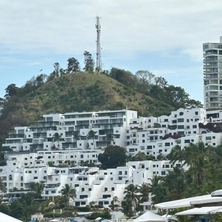 Departamento en Club Casa Blanca, Same, Ecuador - Two-Bedroom Apartment - 12