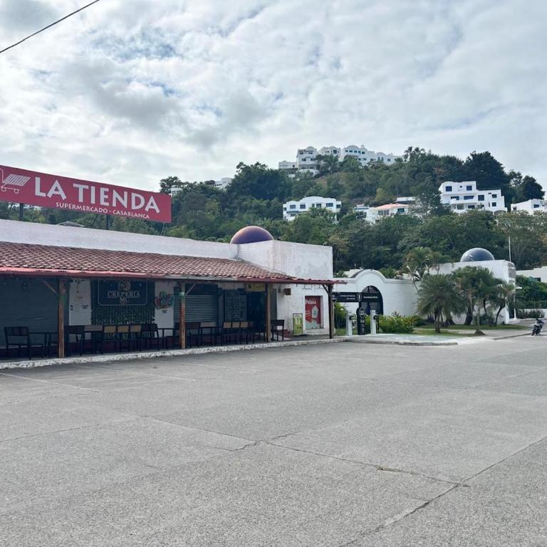 Departamento en Club Casa Blanca, Same, Ecuador - Two-Bedroom Apartment - 22