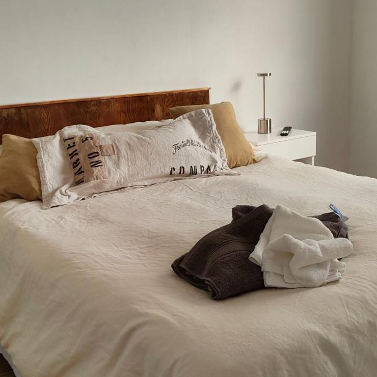 Tu departamento en Olavarría te espera! - One-Bedroom Apartment - 1