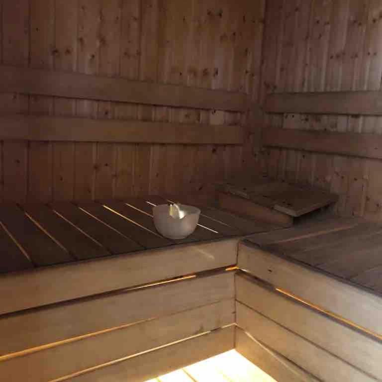 Beach access Fine dining Shopping Couples Business travelers Medical guests - Two-Bedroom Apartment - 42