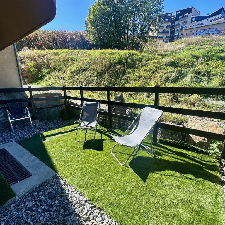 LES ANGLES Studio Cabine 2 personnes - Studio - 7