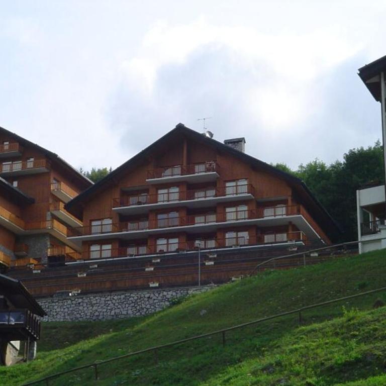 Charmant appartement 3 pièces à Méribel avec mezzanine, balcon et terrasse - FR-1-411-997 - Appartamento - 12