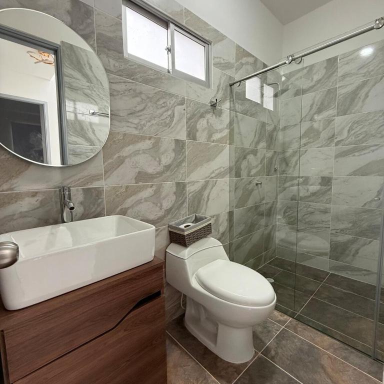 Bonita casa en Cúcuta - Four-Bedroom House - 7