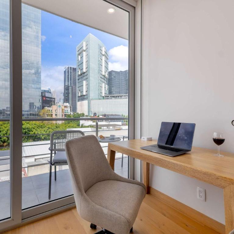 406 Capitalia Modern 1BR with Rooftop Jacuzzi and Gym - Apartamento - 16