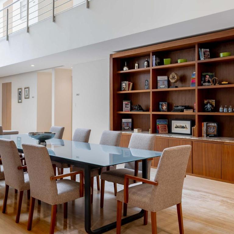 406 Capitalia Modern 1BR with Rooftop Jacuzzi and Gym - Apartamento - 21