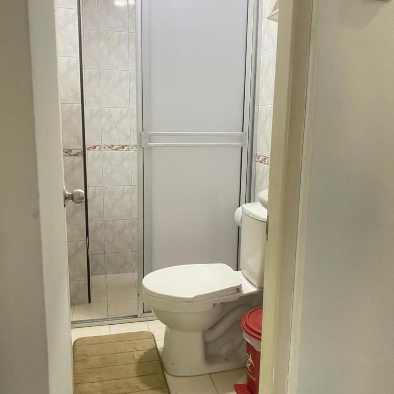 Apto Central primer piso 2 habitaciones - Two-Bedroom Apartment - 9