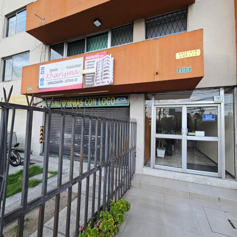Carolina Suites - Two-Bedroom Apartment - 16