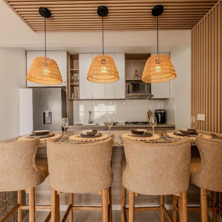 New Modern Condominium Trevi - Three-Bedroom Deluxe Apartment - 31