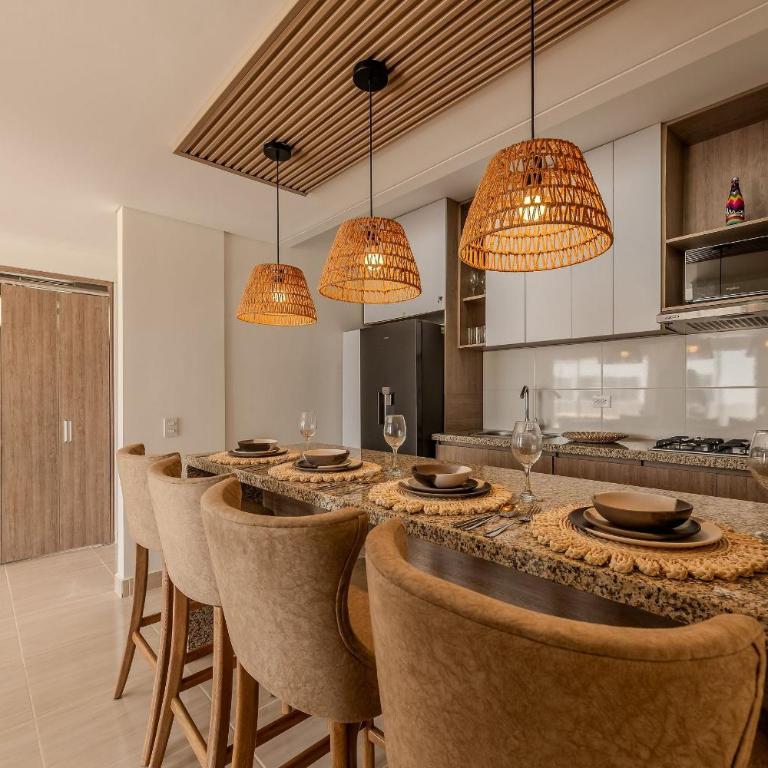 New Modern Condominium Trevi - Three-Bedroom Deluxe Apartment - 32