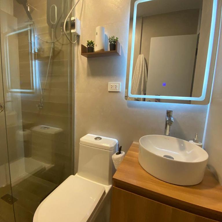 Elegant apartment in 1rt Floor Tacna - Deluxe One-Bedroom Apartment - 13