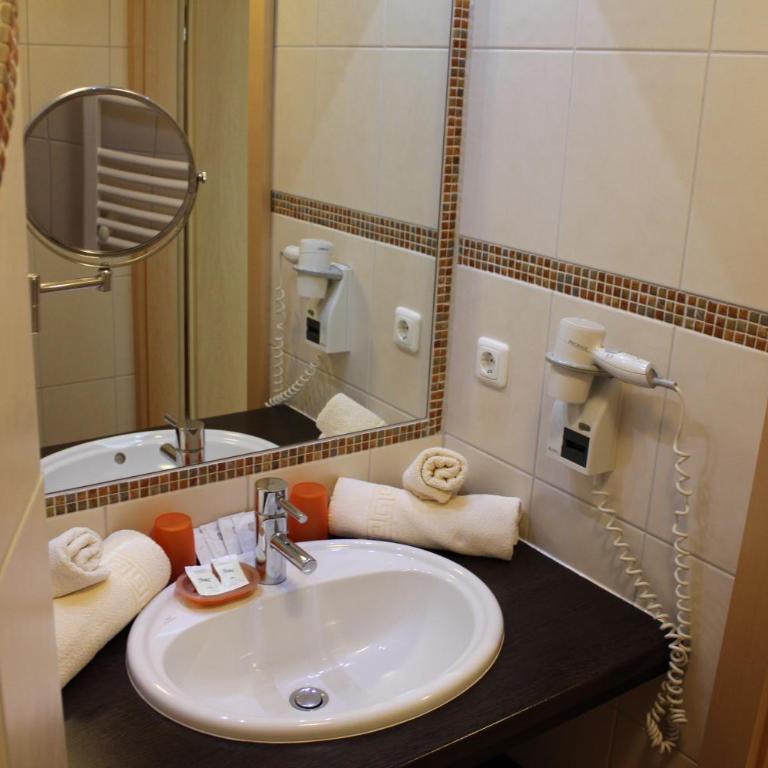 Gasthof zum Löwen - Deluxe Doppelzimmer mit Balkon - 3