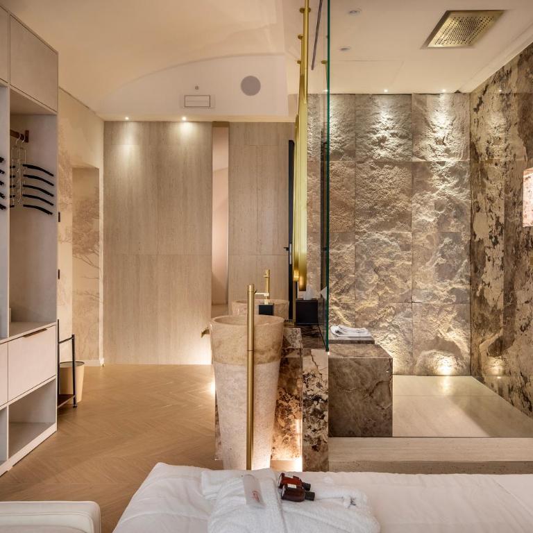 Borghese Boutique - Deluxe Junior Suite - 2
