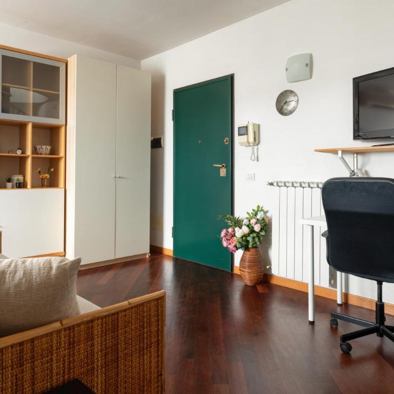Bright Penthouse with Panoramic Sunlit Terrace - Appartamento con 1 Camera da Letto - 8