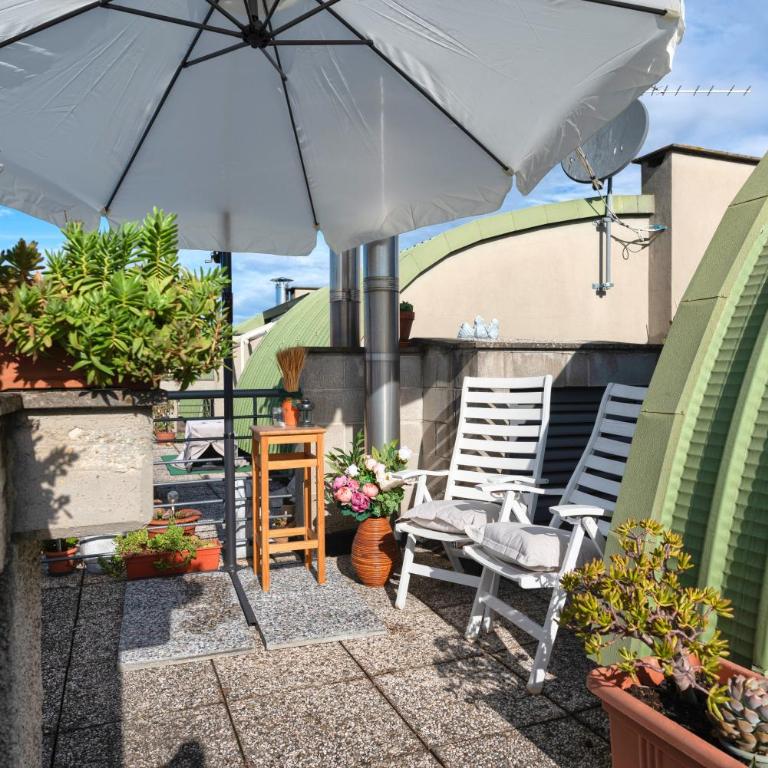Bright Penthouse with Panoramic Sunlit Terrace - Appartamento con 1 Camera da Letto - 12