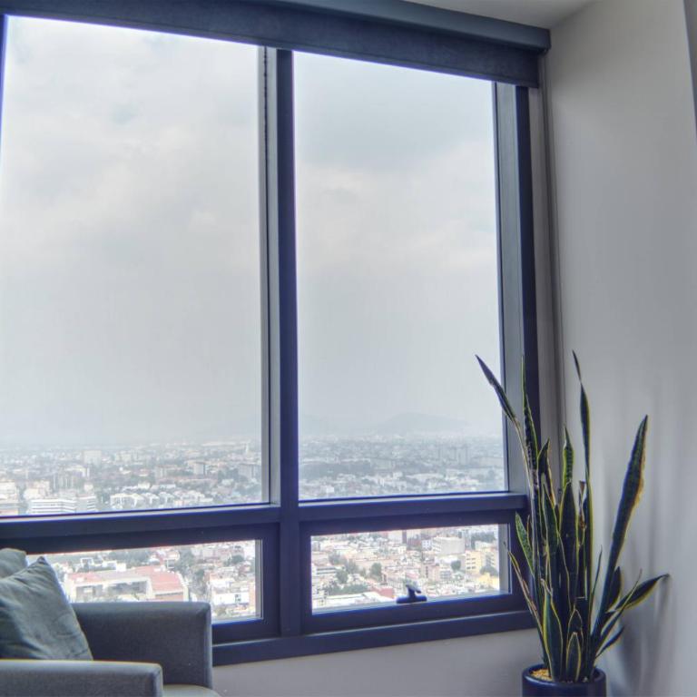 Luxurious Master Suite with Awesome View, Jacuzzi, GYM & Balcony - One-Bedroom Apartment - 8