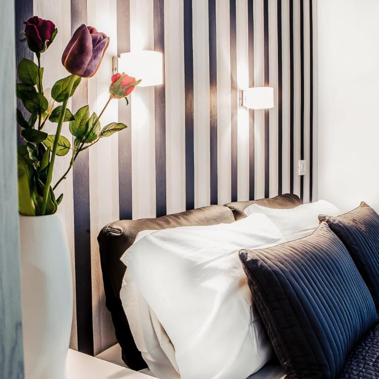 Venere Rooms - Camera Matrimoniale con Bagno Privato - 7