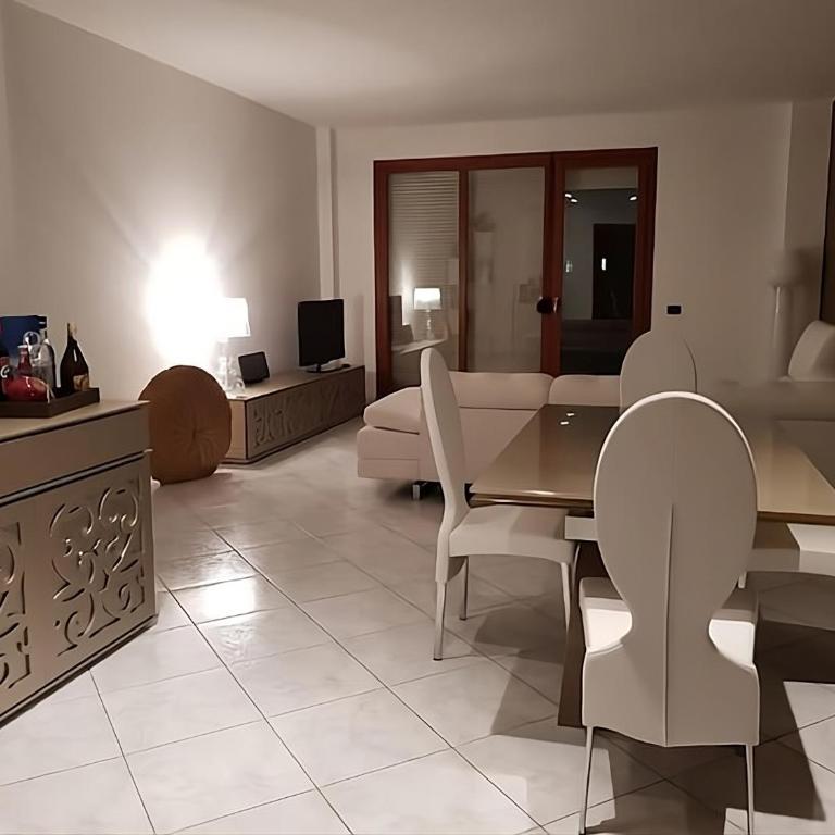 Residenza Bacchelli Cagliari - Two-Bedroom Apartment - 4