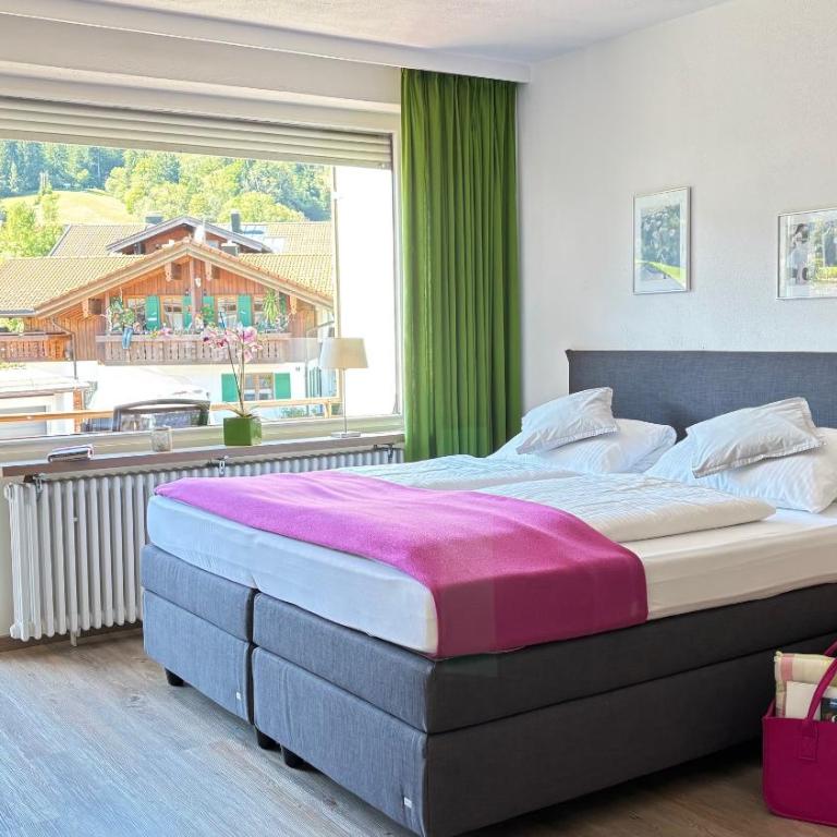 Apartment Klein & Fein mit Hallenbad und Sauna in Bolsterlang - Apartment mit Blick auf die Berge - 1