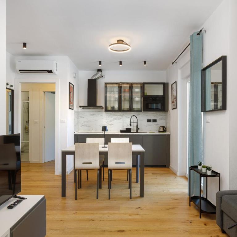 Modern apartment, in the center near see - Appartamento Deluxe - 1