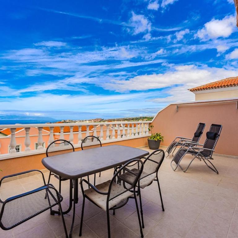 Beautiful views! Costa Adeje - Apartamento de 2 dormitorios - 1