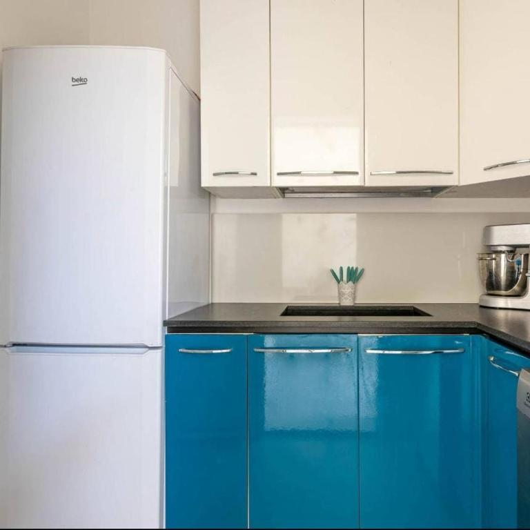 Abracadabra Hidden Garden - Two-Bedroom House - 25
