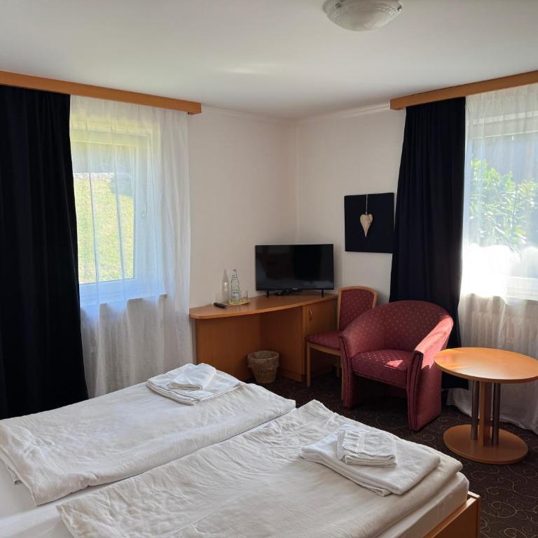 LuCA Hotel - Doppelzimmer im Nebengebäude - 1