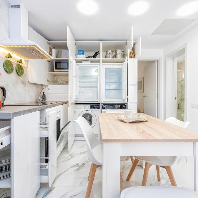 Tisalaya Bright Apartment - One-Bedroom Apartment - 11