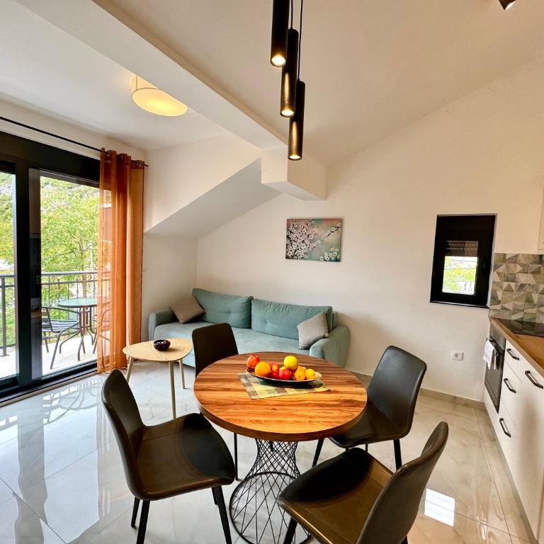 Harmony Garden Apartments - Apartment - 2