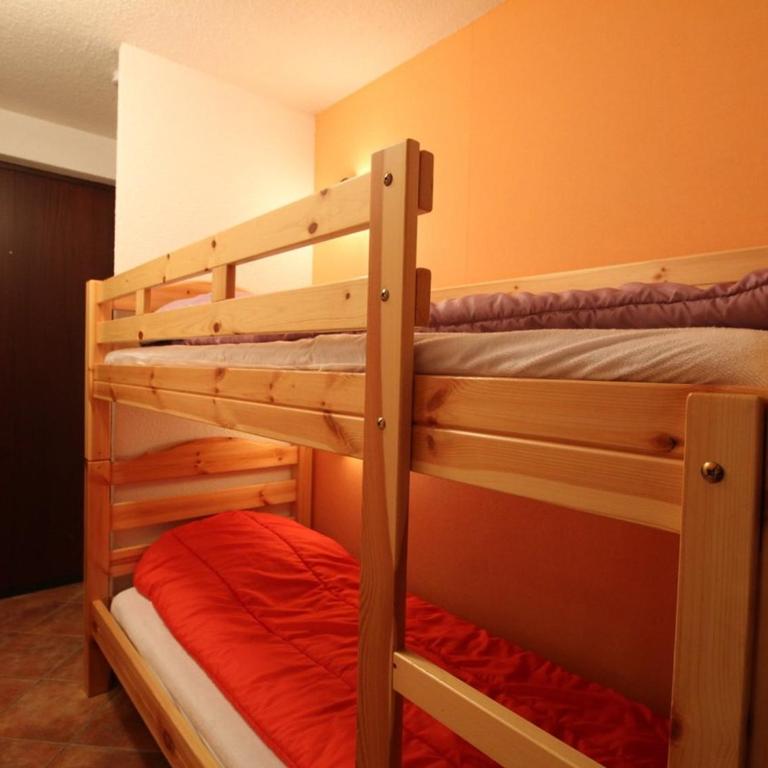 Studio 4 pers, centre village d'Arâches, balcon ouest, proche pistes et commodités - FR-1-572-137 - Studio - 4