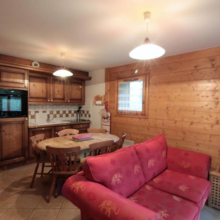 Appartement 3 pièces cabine, 6 pers, face au spa et au ski bus, proche pistes et commodités - FR-1-572-45 - Appartement - 1