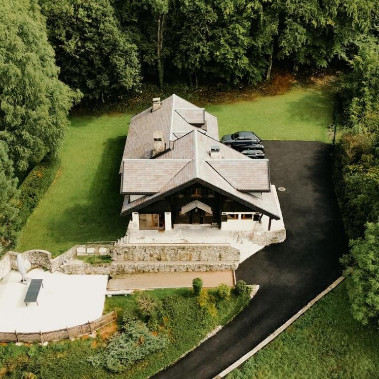 Chalet Kaz - Haute Savoie - 6 Chambres 12 couchages - Chalet - 1