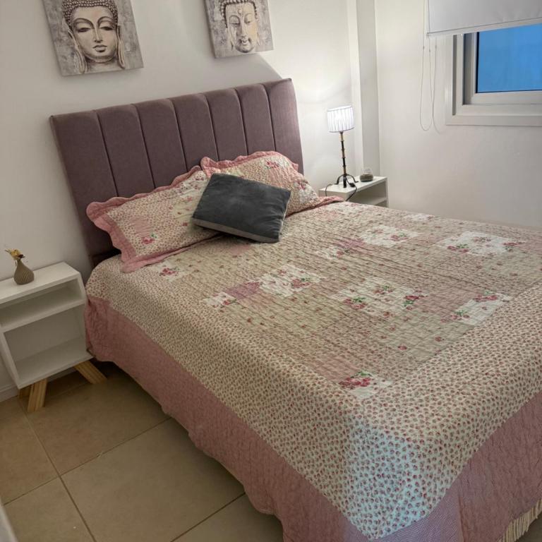 Departamento al frente, zona la perla con cochera - One-Bedroom Apartment - 15