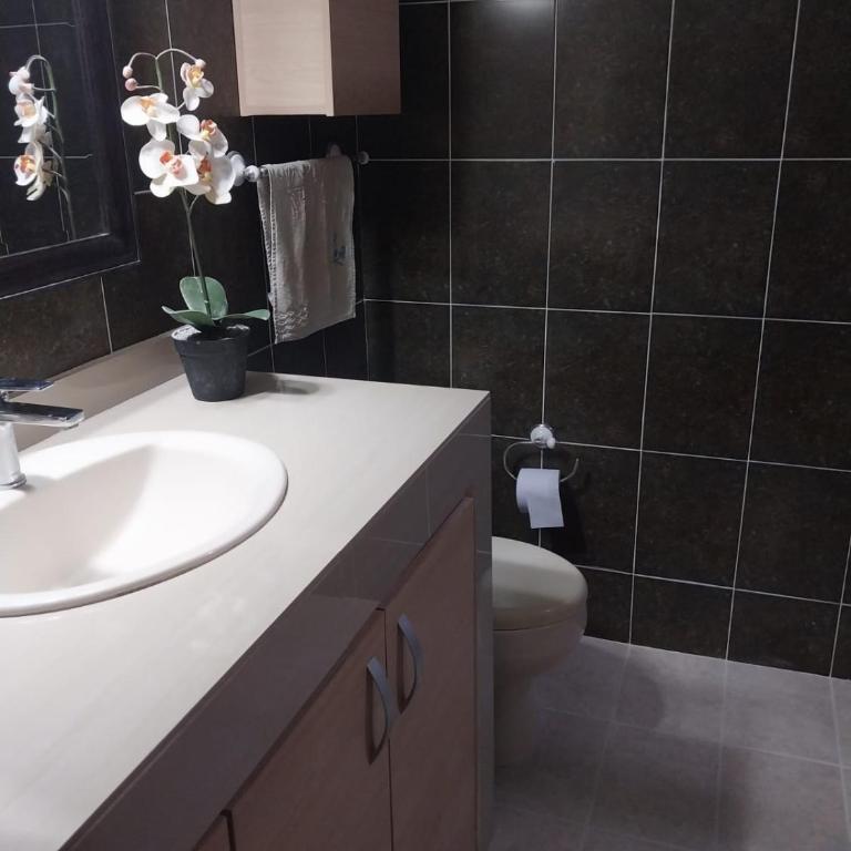 Bahía Fragata 204 - Apartamento de 2 dormitorios - 4